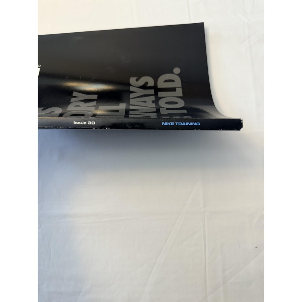 Sole Collector Nike Training Issue 30 Sneakers Magazine Book - Picture 3 of 3